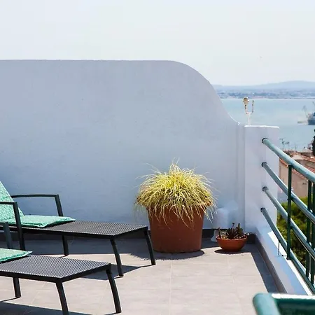 Plum Guide - Casa Da Vovo Apartment
